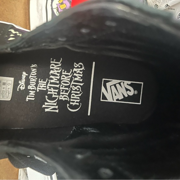 Limited Edition Nightmare Before Christmas Vans - Picture 5 of 14